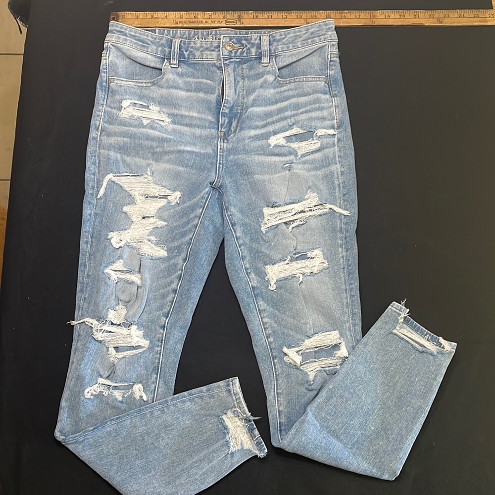American Eagle Super Hi-Rise Jegging